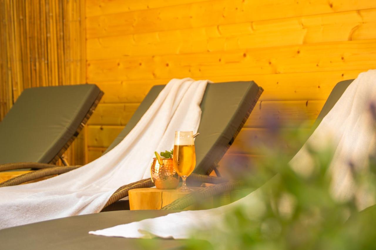 Wellnessoase Mitten In Der Wasserfallstadt Triberg Triberg im Schwarzwald Zewnętrze zdjęcie