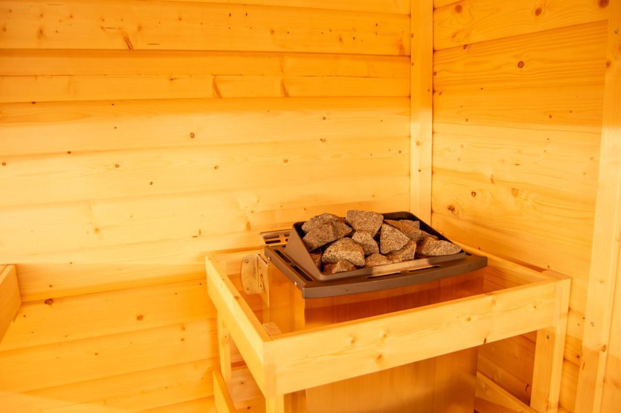 Wellnessoase Mitten In Der Wasserfallstadt Triberg Triberg im Schwarzwald Zewnętrze zdjęcie