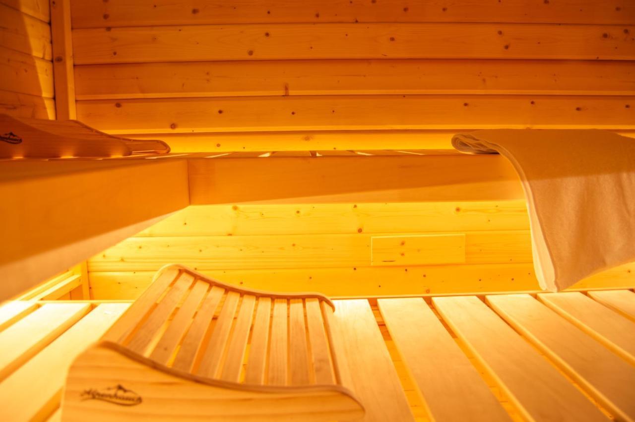 Wellnessoase Mitten In Der Wasserfallstadt Triberg Triberg im Schwarzwald Zewnętrze zdjęcie
